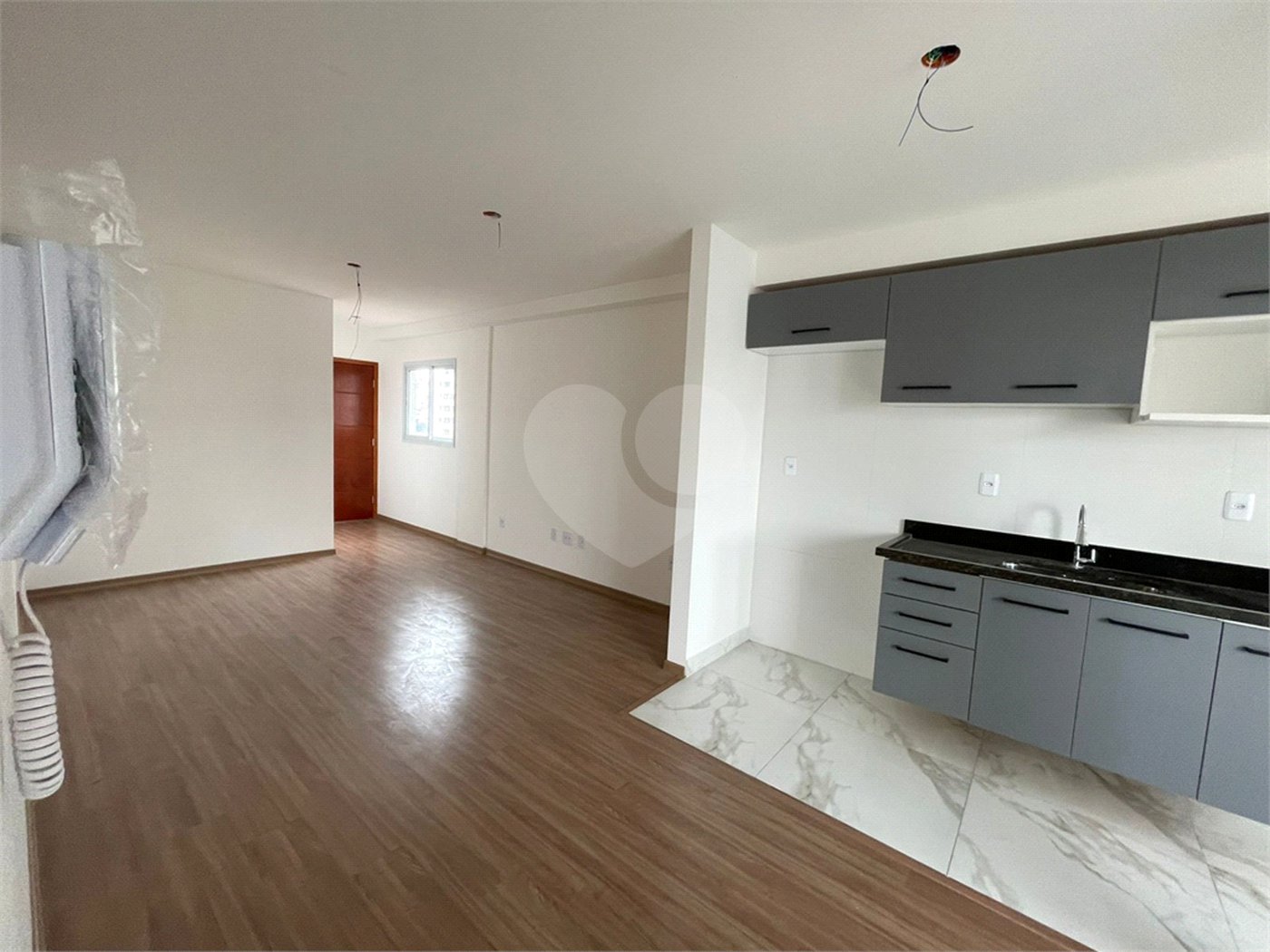 Apartamento à venda com 2 quartos, sendo 1 suíte, em Parada Inglesa, São Paulo, SP