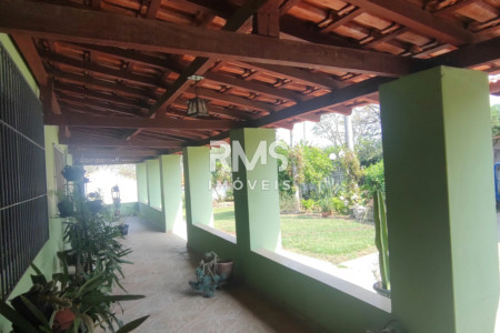 Chácara à venda com 4 quartos, sendo 2 suítes,  em Chácara Sete Quedas, Itu, SP