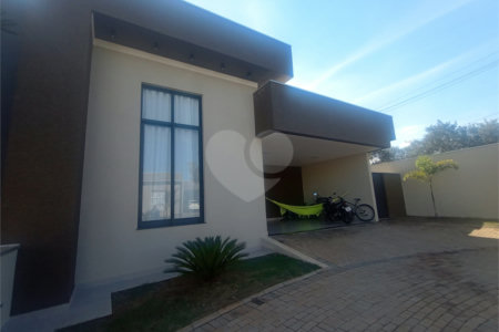 Casa à venda com 3 quartos, sendo 1 suíte, em Residencial Lago dos Ipês, Itapetininga, SP
