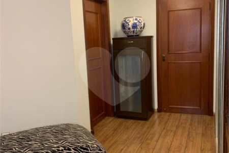 Apartamento à venda com 4 suítes em Santana, São Paulo, SP
