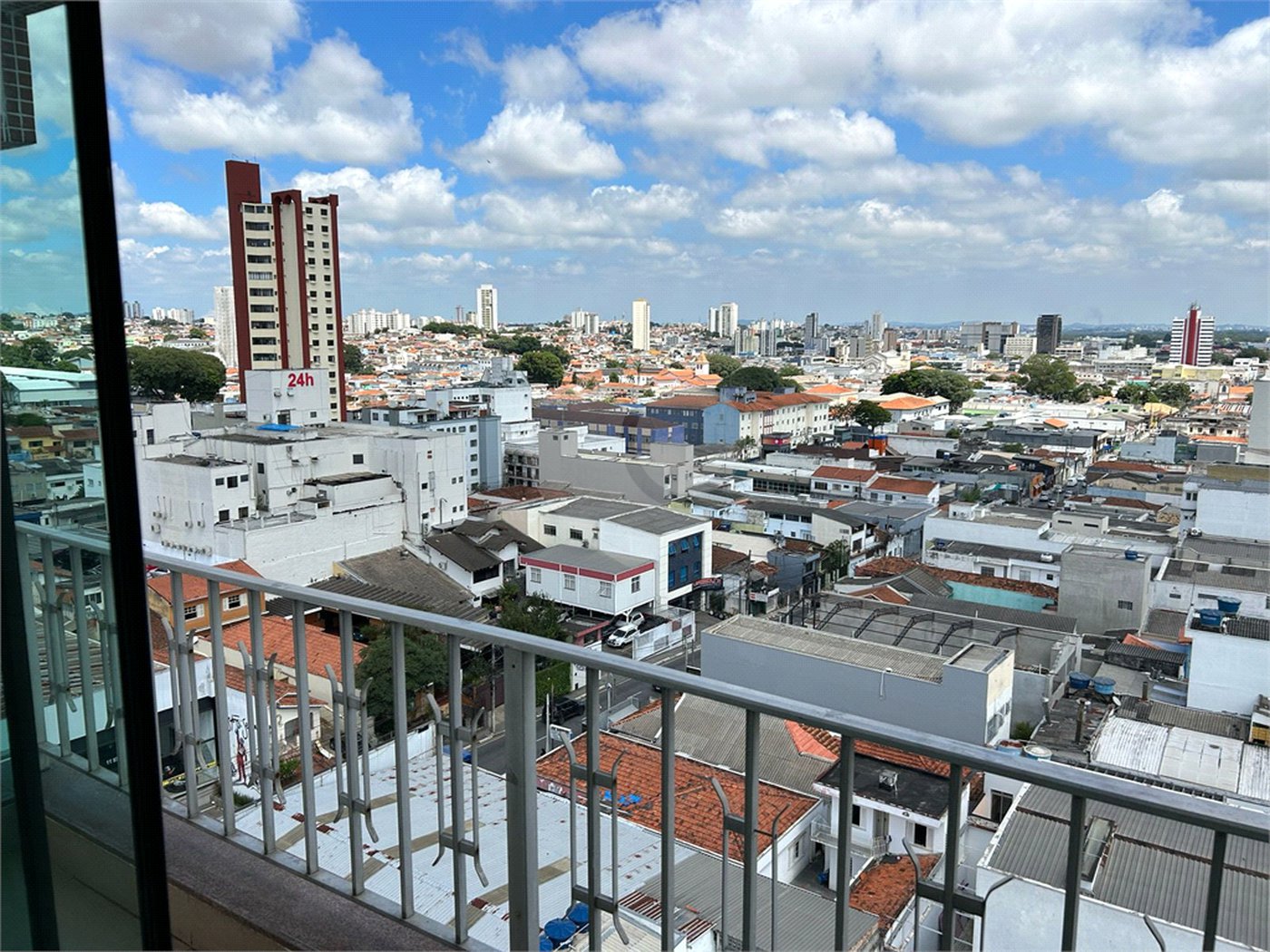 Apartamento à venda com 4 quartos, sendo 2 suítes, em Vila Partenio, Mogi das Cruzes, SP