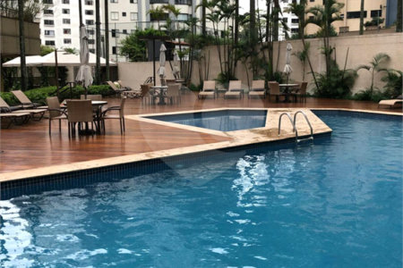 Apartamento à venda com 4 suítes em Vila Suzana, São Paulo, SP