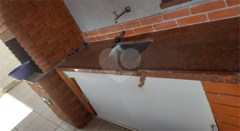 Sobrado à venda com 5 quartos, sendo 2 suítes,  em Parque São Domingos, São Paulo, SP