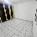 Sobrado à venda com 3 quartos, sendo 1 suíte, em Vila Constança, São Paulo, SP