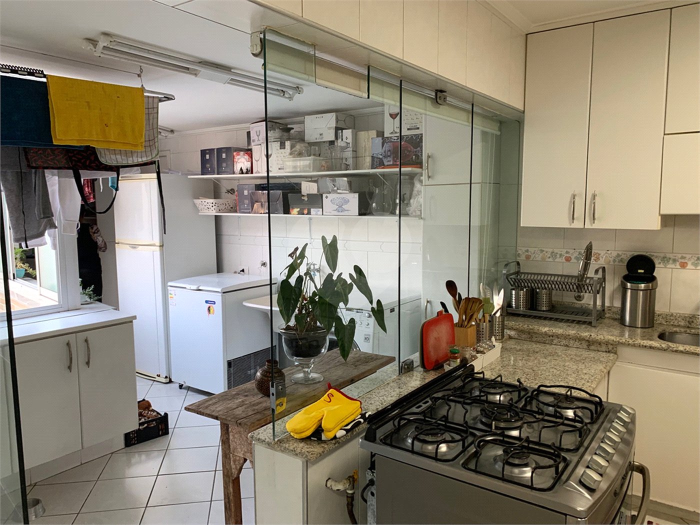 Apartamento à venda com 4 quartos, sendo 1 suíte, em Chácara Santo Antônio, São Paulo, SP
