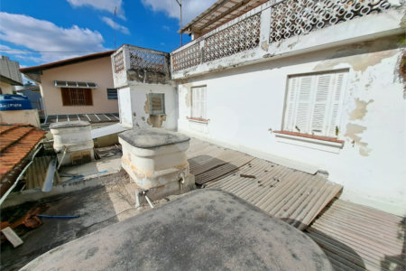 Casa à venda com 3 quartos, sendo 1 suíte, em Vila Constança, São Paulo, SP