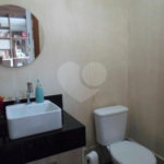 Casa à venda com 3 quartos, sendo 1 suíte,  no condomínio Fernandes, São Paulo - SP