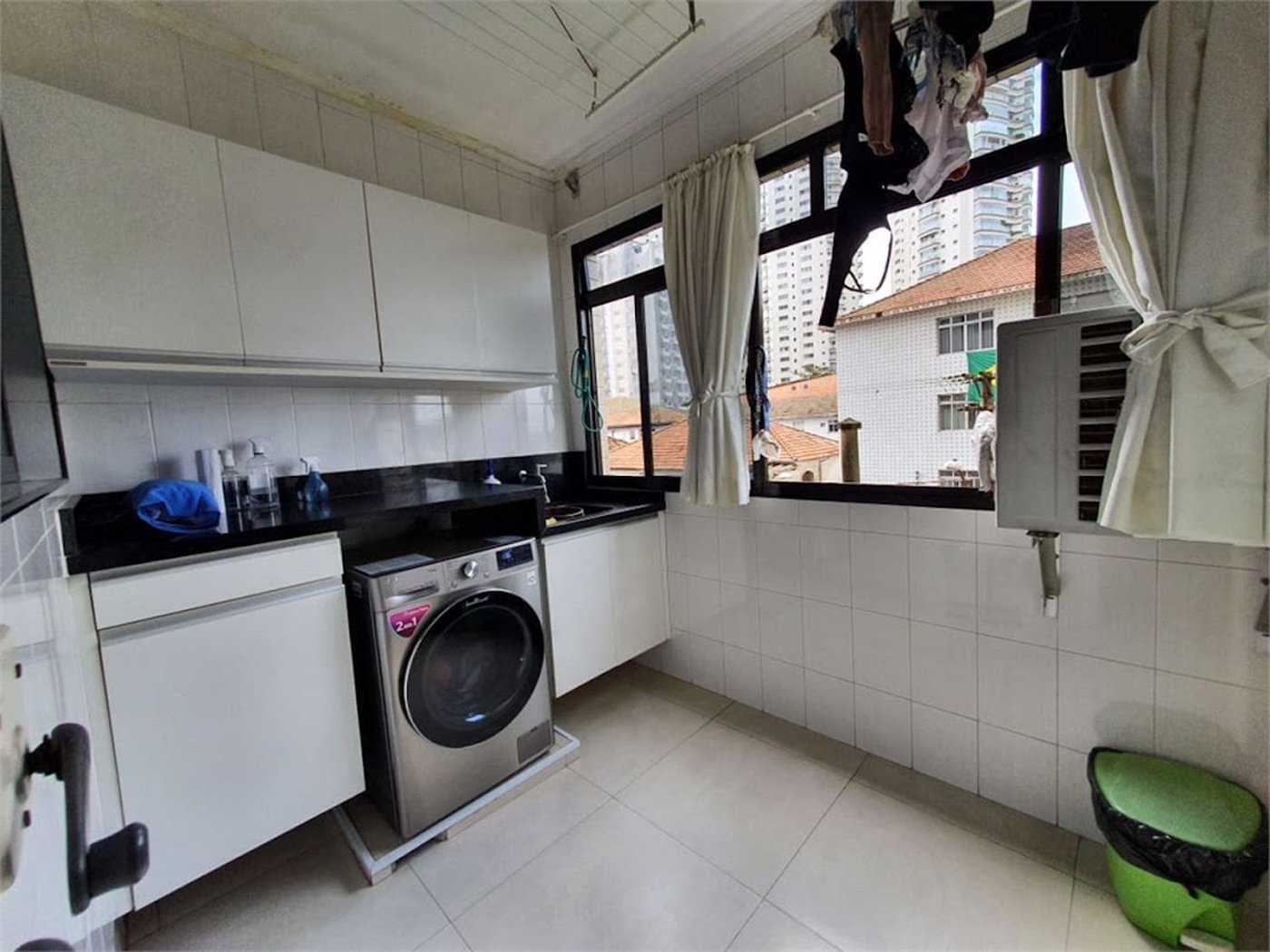 Apartamento com 3 dormitórios à venda, 152 m² por R$ 1.599.000,00 - Ponta da Praia - Santos/SP