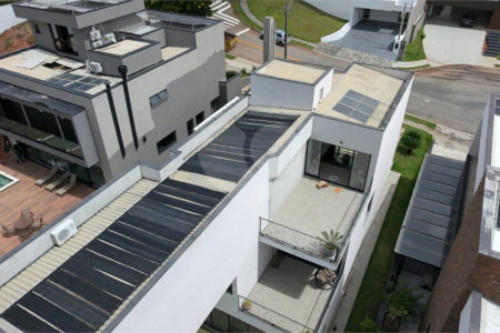 Casa à venda ou para alugar com 4 suítes no condomínio Figueira Garden, Atibaia - SP