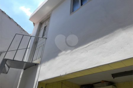 Sobrado à venda com 3 quartos em Água Fria, São Paulo, SP