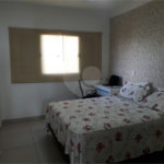 Casa à venda com 3 quartos, sendo 1 suíte, no condomínio Horto Florestal II, Sorocaba - SP