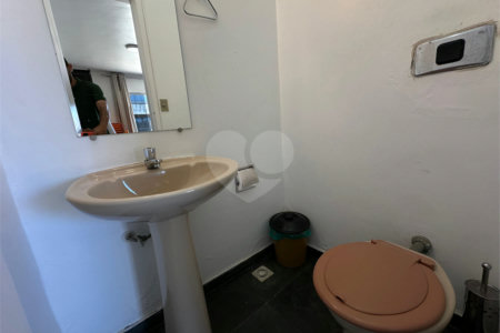 Cobertura à venda com 3 quartos, sendo 1 suíte, em Passagem, Cabo Frio, RJ