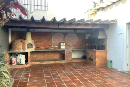 Sobrado para alugar com 4 quartos, sendo 2 suítes, em Alto da Boa Vista, São Paulo, SP