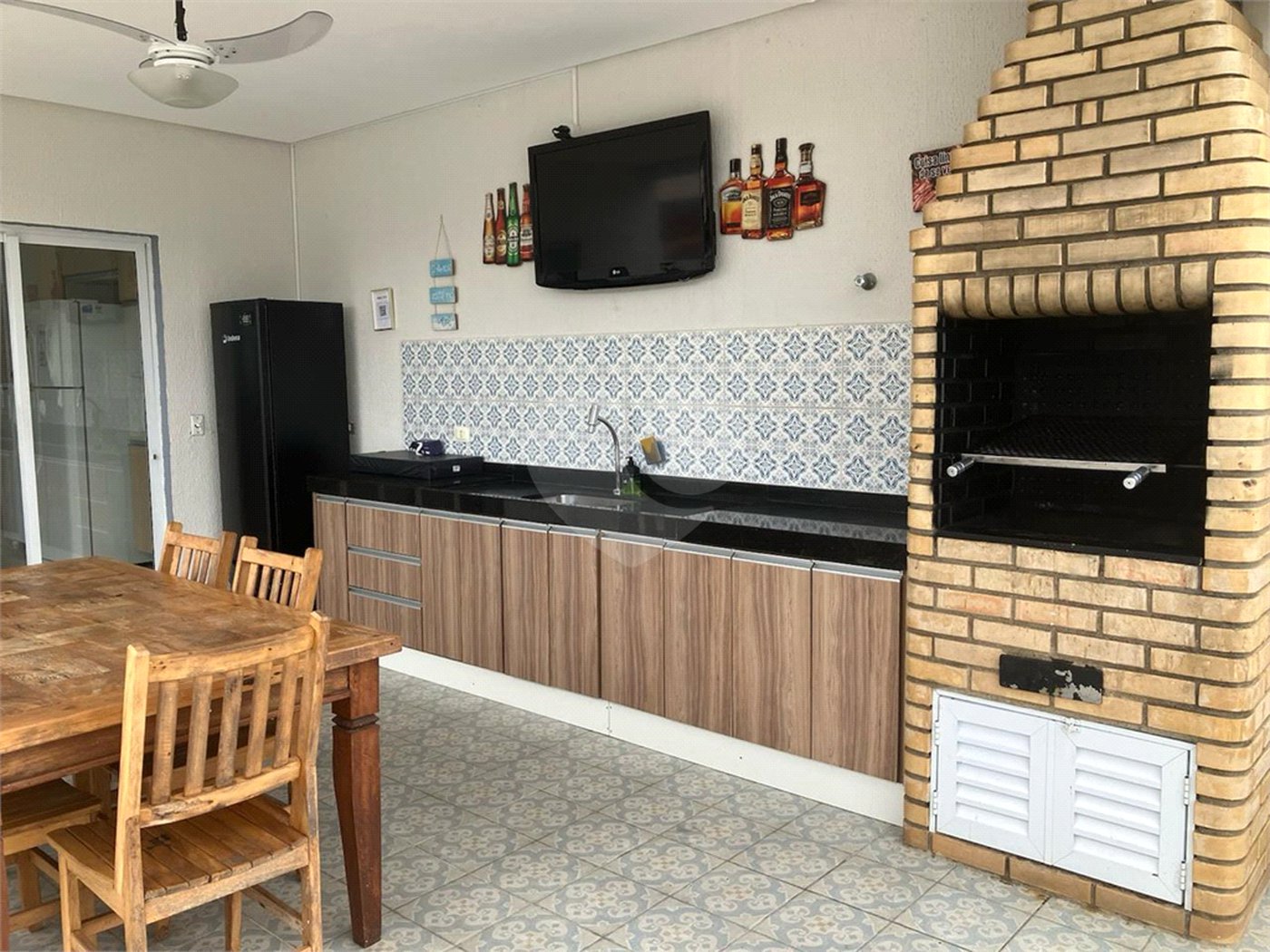 Casa à venda com 4 quartos, sendo 2 suítes,  no condomínio Morada da Praia, Bertioga - SP