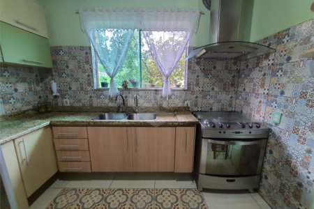 Chácara à venda com 3 quartos, sendo 2 suítes,  em Estância San Remo, Atibaia, SP