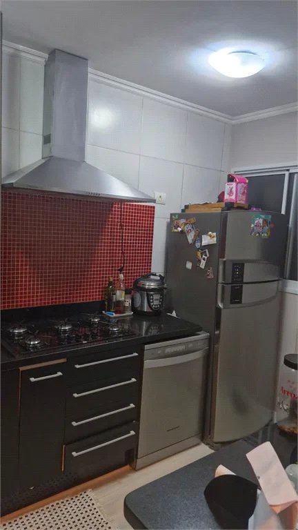 Casa à venda com 3 quartos, sendo 1 suíte, no condomínio Moradas do Horto, São Paulo - SP
