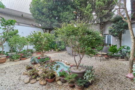 Casa à venda com 4 suítes em Granja Julieta, São Paulo, SP