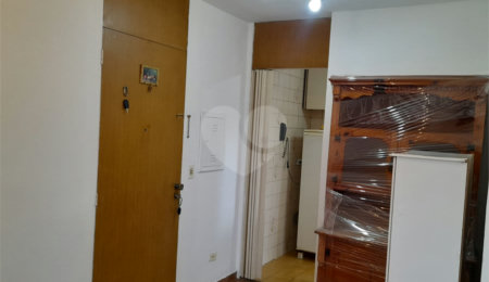 Apartamento à venda com 2 quartos em Vila Constança, São Paulo, SP