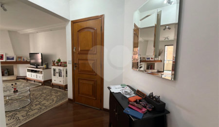 Apartamento à venda com 3 suítes em Moema, São Paulo, SP