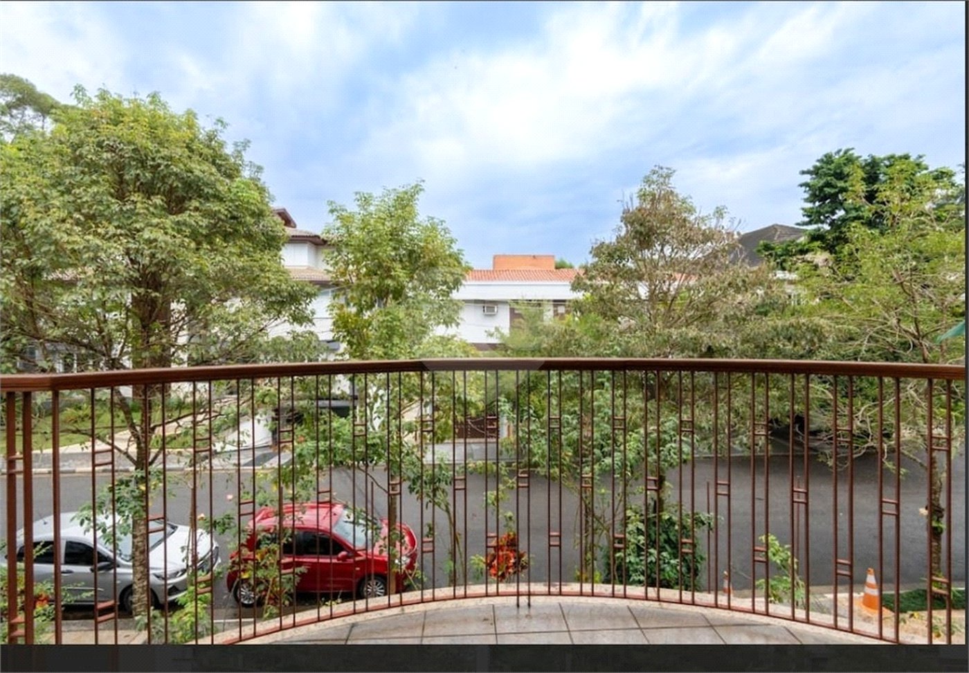 Casa à venda ou para alugar com 5 suítes no condomínio Residencial Morumbi, São Paulo - SP