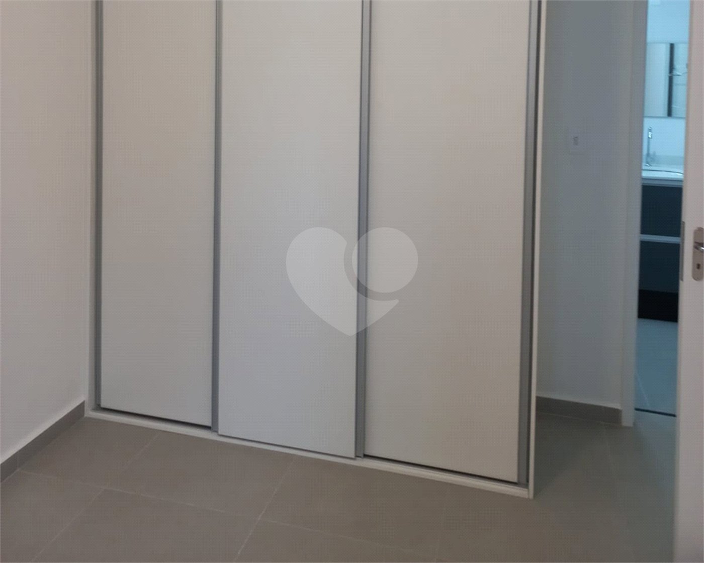 Apartamento à venda com 2 quartos, sendo 1 suíte, em Parque Campolim, Sorocaba, SP
