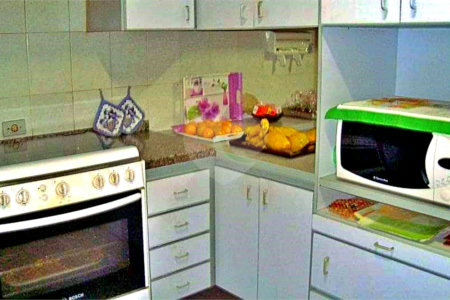 Casa à venda com 3 quartos, sendo 1 suíte,  em Jardim Aeroporto, São Paulo, SP