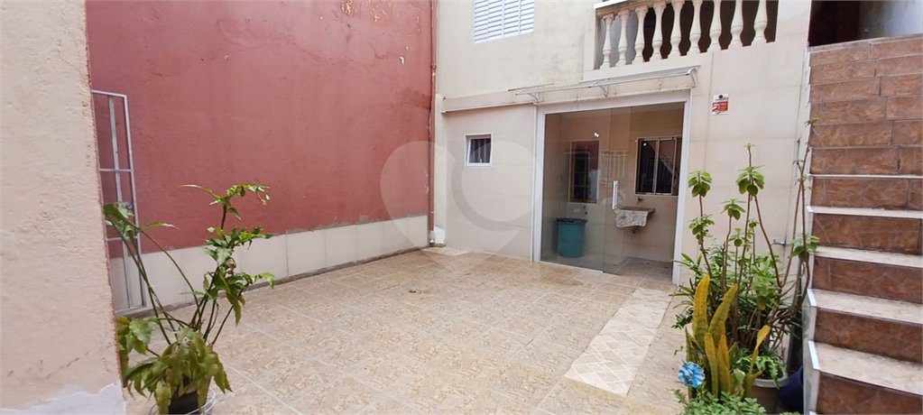 Sobrado à venda com 3 quartos, sendo 1 suíte, em Tremembé, São Paulo, SP