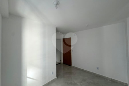 Apartamento para alugar com 1 quarto em Jardim do Triunfo, Guarulhos, SP