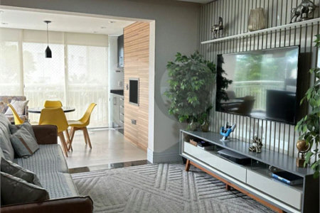 Apartamento à venda com 2 quartos, sendo 1 suíte, em Alto da Mooca, São Paulo, SP