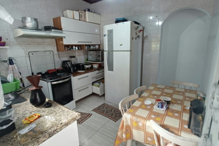 Casa à venda com 3 quartos, sendo 1 suíte, no condomínio Cafezal VI, Itupeva - SP
