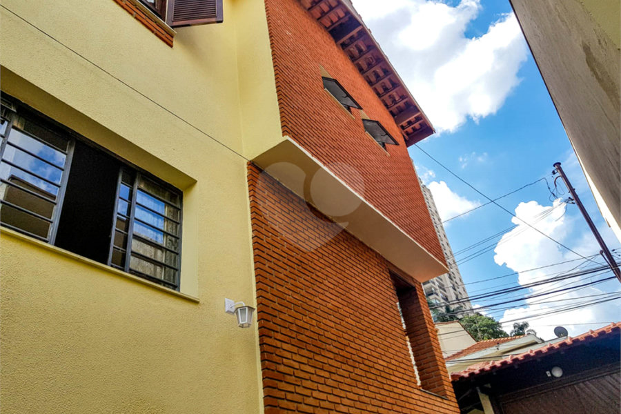 Sobrado à venda com 4 suítes em Santana, São Paulo, SP