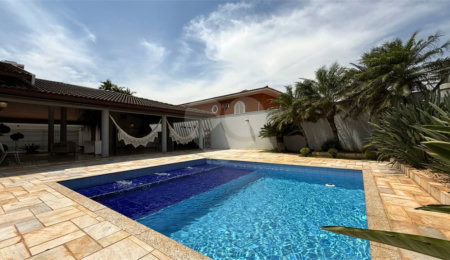 Casa à venda com 4 suítes em Alemães, Piracicaba, SP