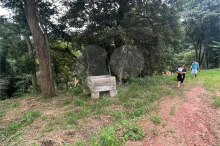 Terreno à venda em Monterrey, Louveira, SP