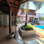 Casa à Venda no Santa Marta com 3 Suítes e Piscina