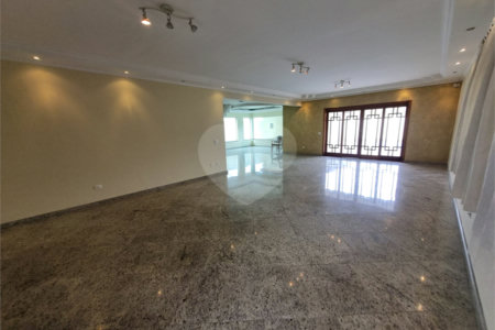 Sobrado à venda ou para alugar com 5 quartos, sendo 4 suítes,  em City América, São Paulo, SP