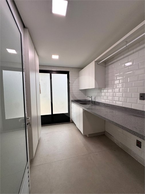 Casa à venda com 4 suítes no condomínio Reserva Nova Cantareira., São Paulo - SP