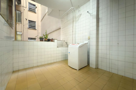 Apartamento à venda com 3 quartos, sendo 1 suíte,  em Copacabana, Rio de Janeiro, RJ
