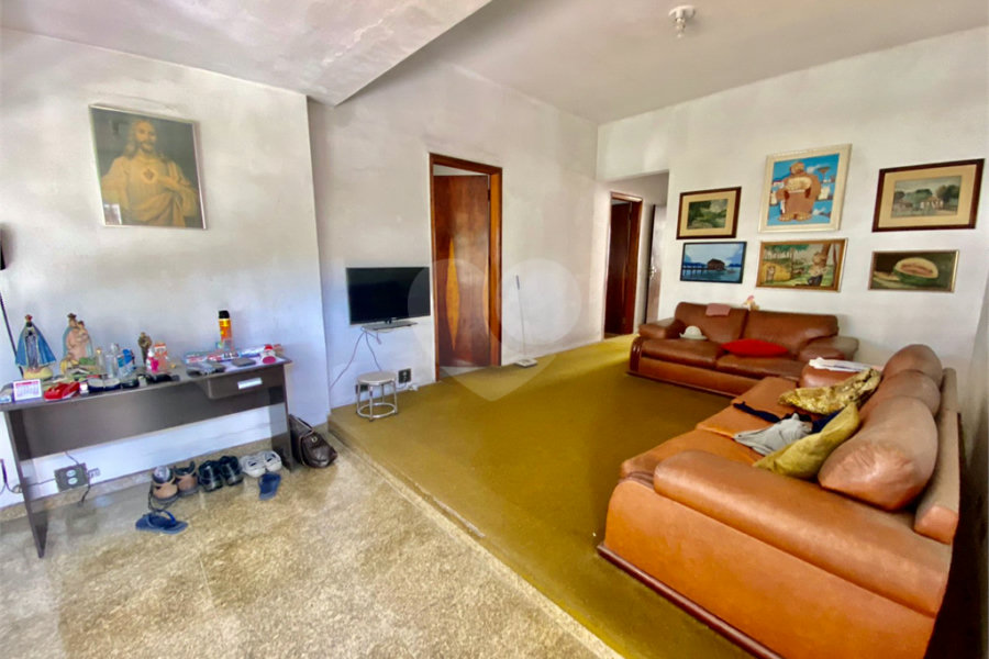 Sobrado à venda com 3 quartos em Aclimação, São Paulo, SP