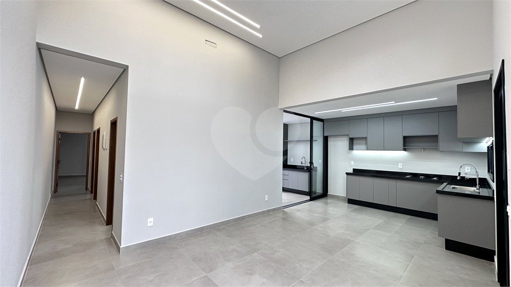 Casa à venda com 3 quartos, sendo 1 suíte, em Jardim Bom Sucesso, Indaiatuba, SP