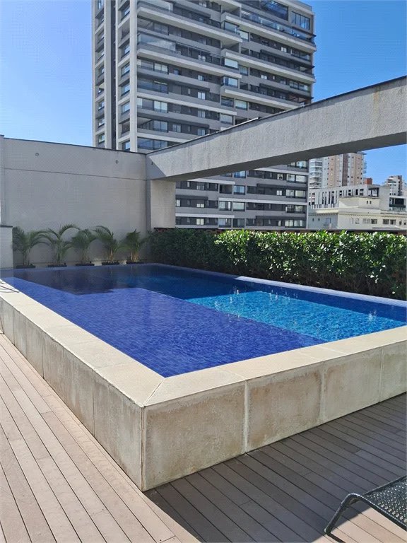 Apartamento à venda ou para alugar com 1 suíte em Pinheiros, São Paulo, SP