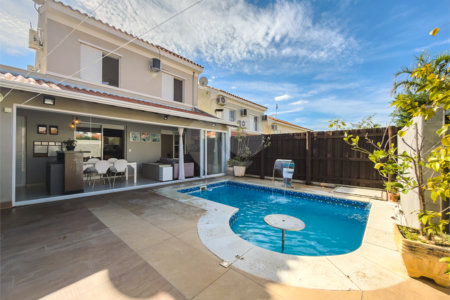 Casa à venda com 3 quartos, sendo 1 suíte, no condomínio Casa Bella Bosque Residencial, Indaiatuba - SP