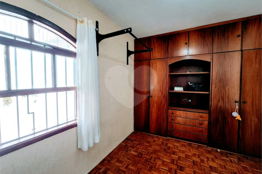 Sobrado à venda com 3 quartos, sendo 1 suíte, em Horto, São Paulo, SP
