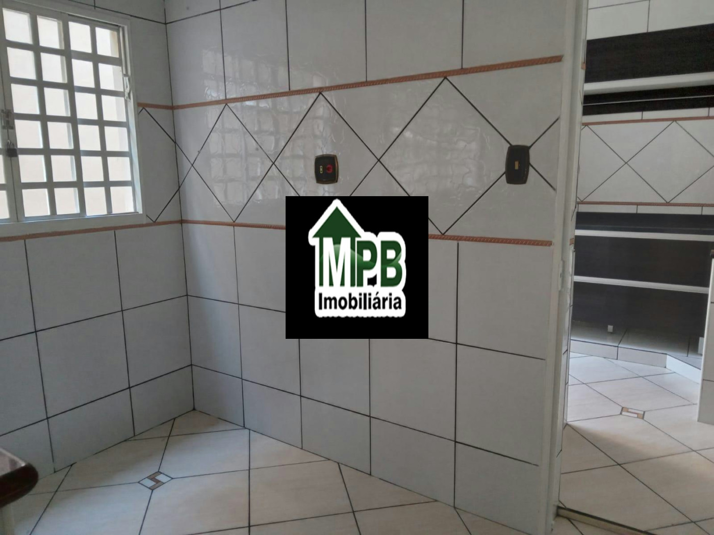 Sobrado à venda com 2 quartos, sendo 1 suíte, em Jardim Altos Do Itavuvu, Sorocaba, SP
