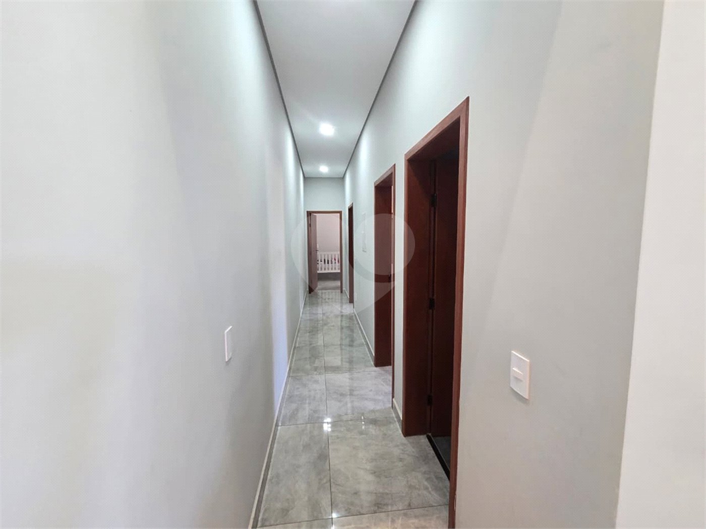 Casa à venda com 3 quartos, sendo 1 suíte, em Residencial Lago dos Ipês, Itapetininga, SP