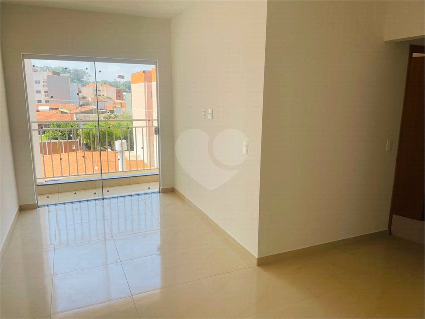 Casa á venda no Bairro Cidade Jardim