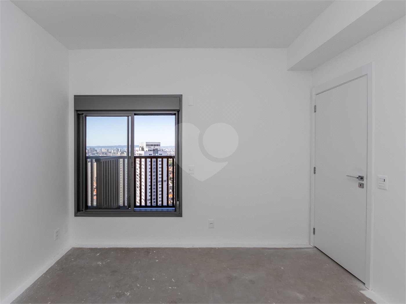 Apartamento à venda com 4 quartos, sendo 2 suítes, em Vila Gumercindo, São Paulo, SP