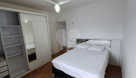 Apartamento à venda com 2 quartos em Santo Amaro, São Paulo, SP
