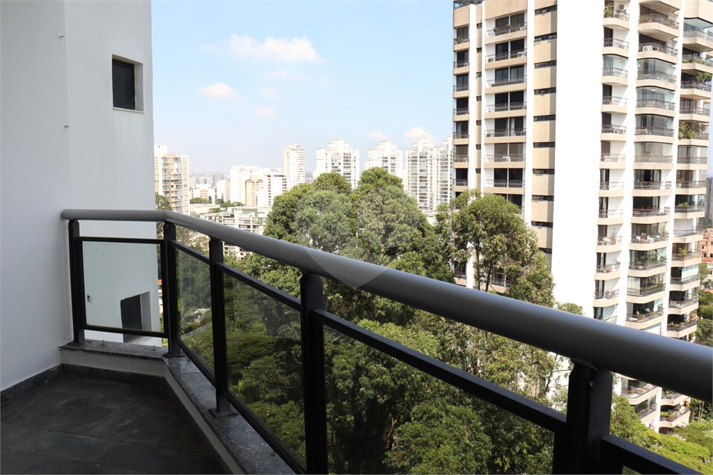 Cobertura à venda com 5 suítes em Santo Amaro, São Paulo, SP