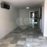 Casa à venda ou para alugar com 4 quartos, sendo 1 suíte, no condomínio Village Jardim Versailles, Jundiaí - SP