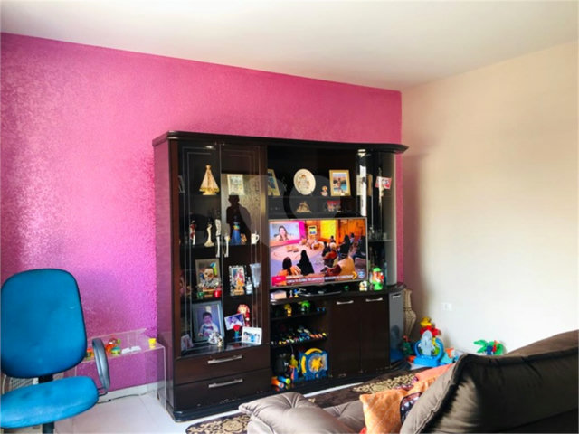 Sobrado à venda com 3 quartos, sendo 1 suíte,  em Jardim Brasil (zona Norte), São Paulo, SP